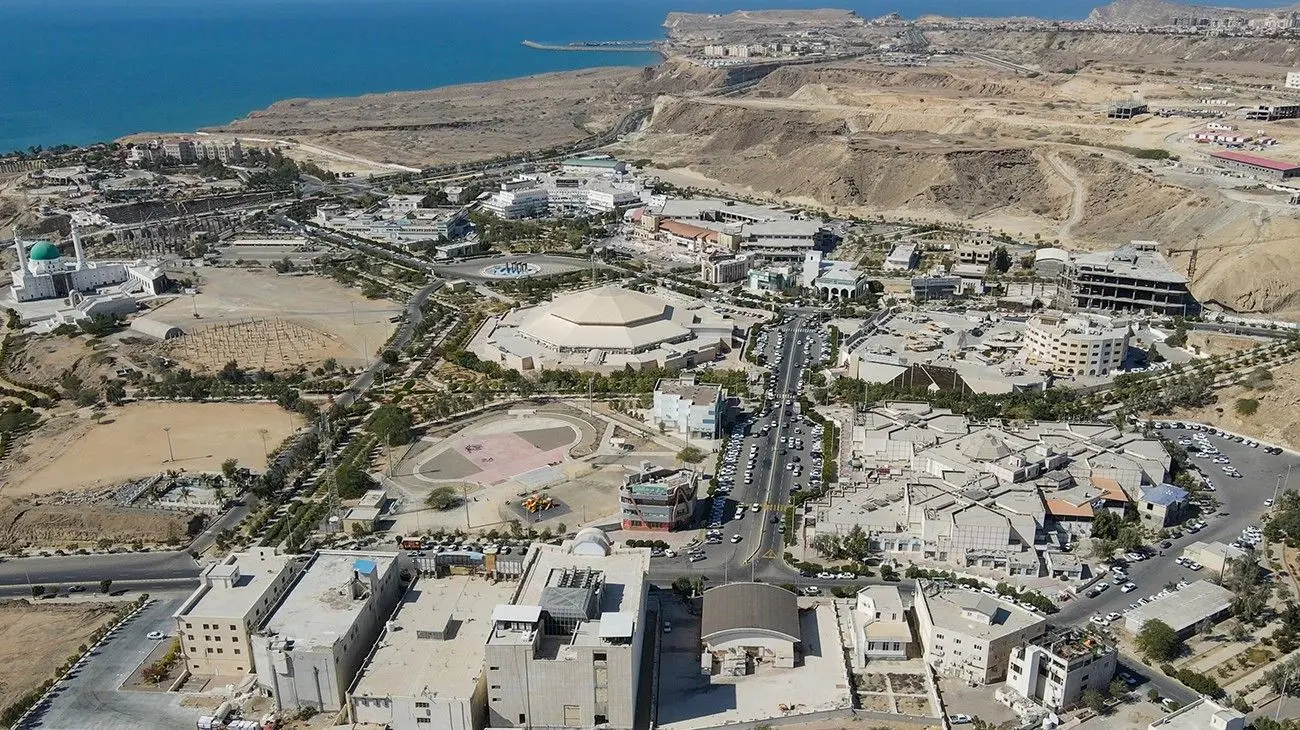 منطقه‌ آزاد چابهار در مسیر تبدیل به قطب صنعتی و تجاری
