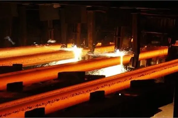 روایتی از یک سال ایستادگی فولاد خوزستان
