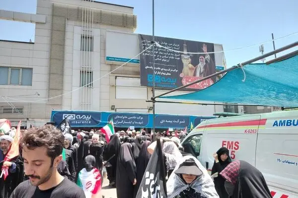 از حضور رییس کل بیمه مرکزی در موکب بیمه دی تا خدمت بی تکلف  مدیرعامل به زائران