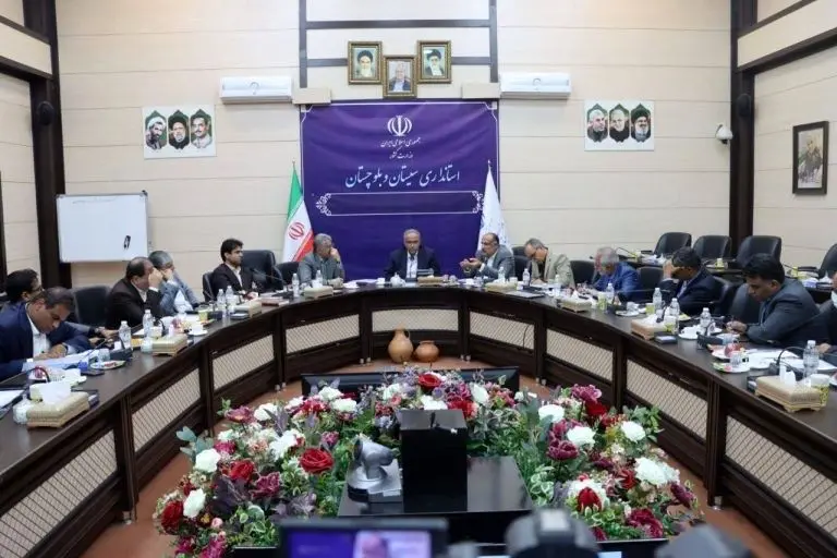 استاندار راهبرد همگرایانه و پیشتاز دولت وفاق ملی برای توسعه منطقه آزاد چابهار را تبیین کرد
