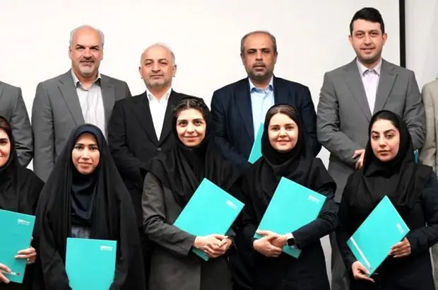 مدیرعامل بیمه دی: روابط عمومی حرفه‌ای، بازوی ارزش‌آفرین و مشاور امین مدیران است / جایگاه شرکت با وجود روابط عمومی پویا ارتقا می‌یابد
