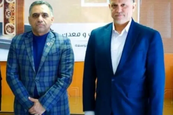 رییس اتاق بازرگانی استان قزوین در دیدار با مدیر استانی بانک صنعت و معدن از مساعدت این بانک به واحدهای تولیدی تقدیر کرد

