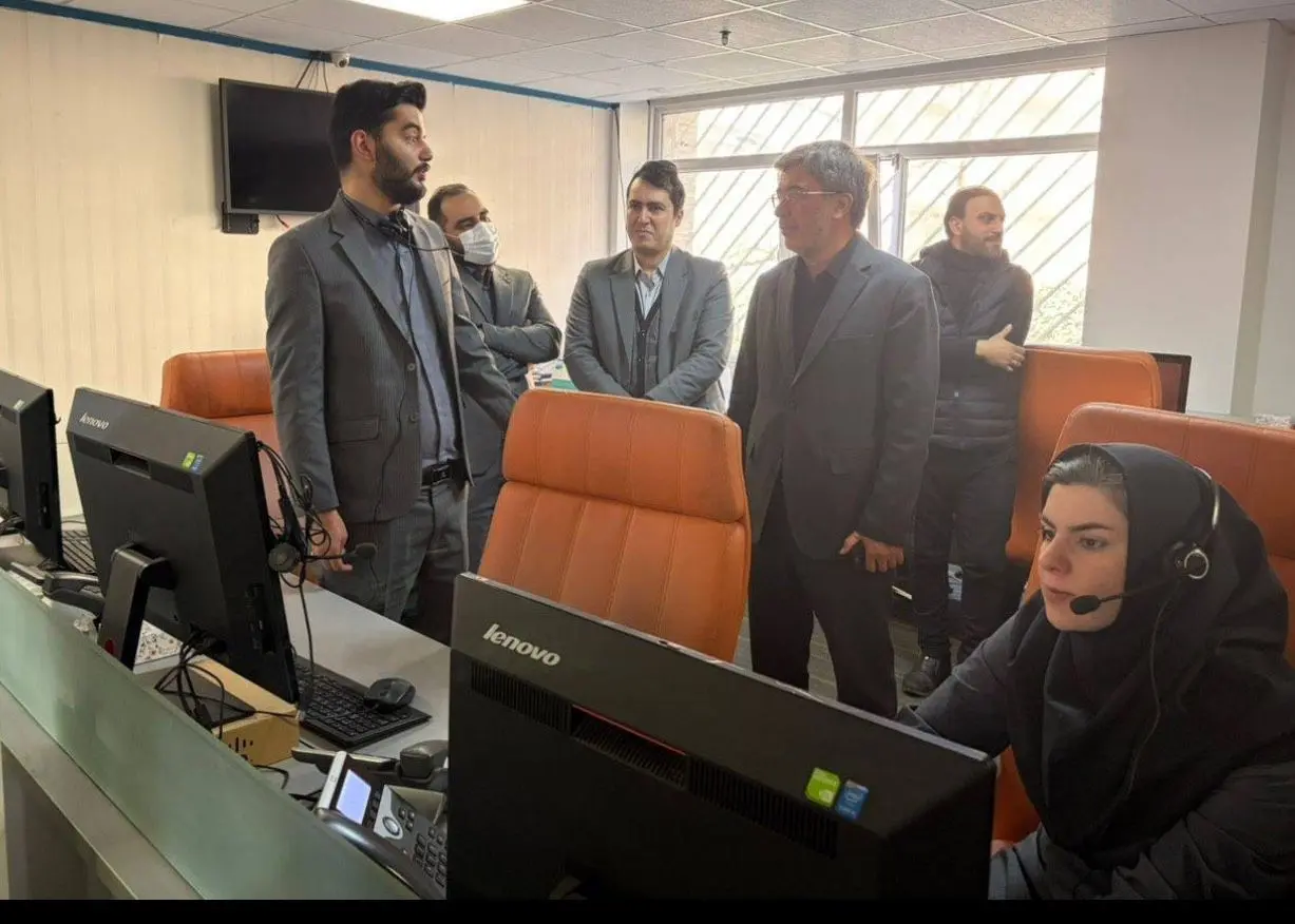 حضور میدانی مدیرعامل بیمه ایران در مرکز تماس
