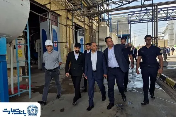 ابزارهای نوین مالی بانک تجارت فرصتی برای جهش تولید محصولات ایرانی