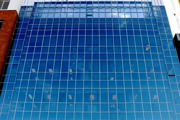 پرواز بیمه دی در سال ۱۴۰۴؛ حق بیمه تولیدی ۲ برابر شد
