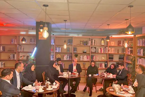 «کافه دانش»، مسیر ارتقای تعامل با مشتریان بانک اقتصادنوین
