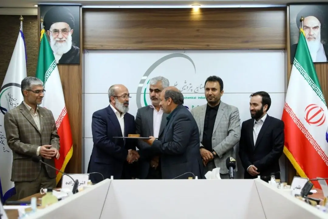 قانعی: پترول دو پارک جدید پایین دستی احداث خواهد کرد/ اشرف‌زاده: تسویه بدهی بزرگ ارزی پترول، دستاوردی بزرگ بود