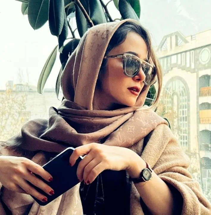 راز چهره ی جدید الناز حبیبی لو رفت | عکس چهره ی ساده و تغییر کرده ی الناز حبیبی