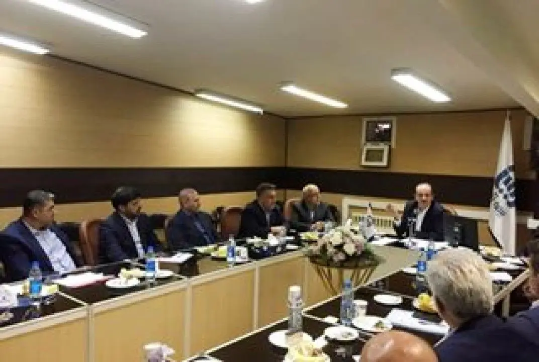 مدیر عامل: بیمه آسیا گام های موثری در سال 1401 برخواهد داشت
