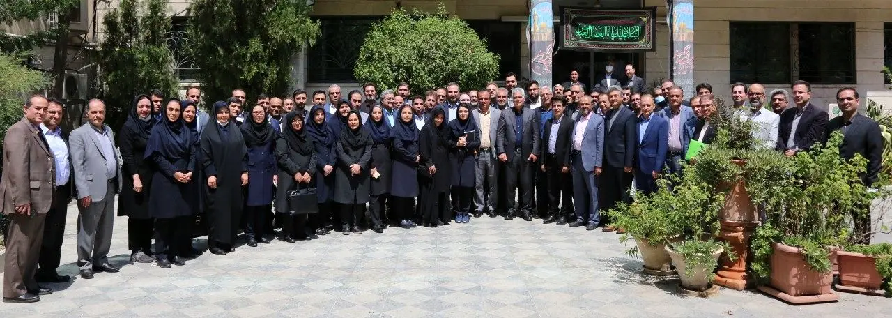 امروز در شرایطی هستیم که پست بانک ایران می تواند با بانکهای دولتی و خصوصی رقابت کند