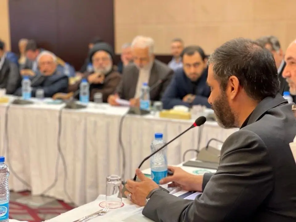 پیشگامی مناطق آزاد در ایجاد یک نشان تجاری واحد میان کشورهای جهان تشیع