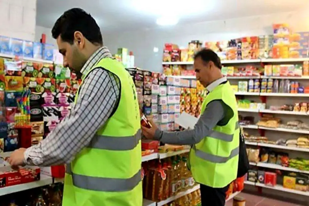پلمب 14 واحد صنفی تا پایان مردادماه / بیش از 4300 مورد بازرسی اصناف در منطقه آزاد انجام شد