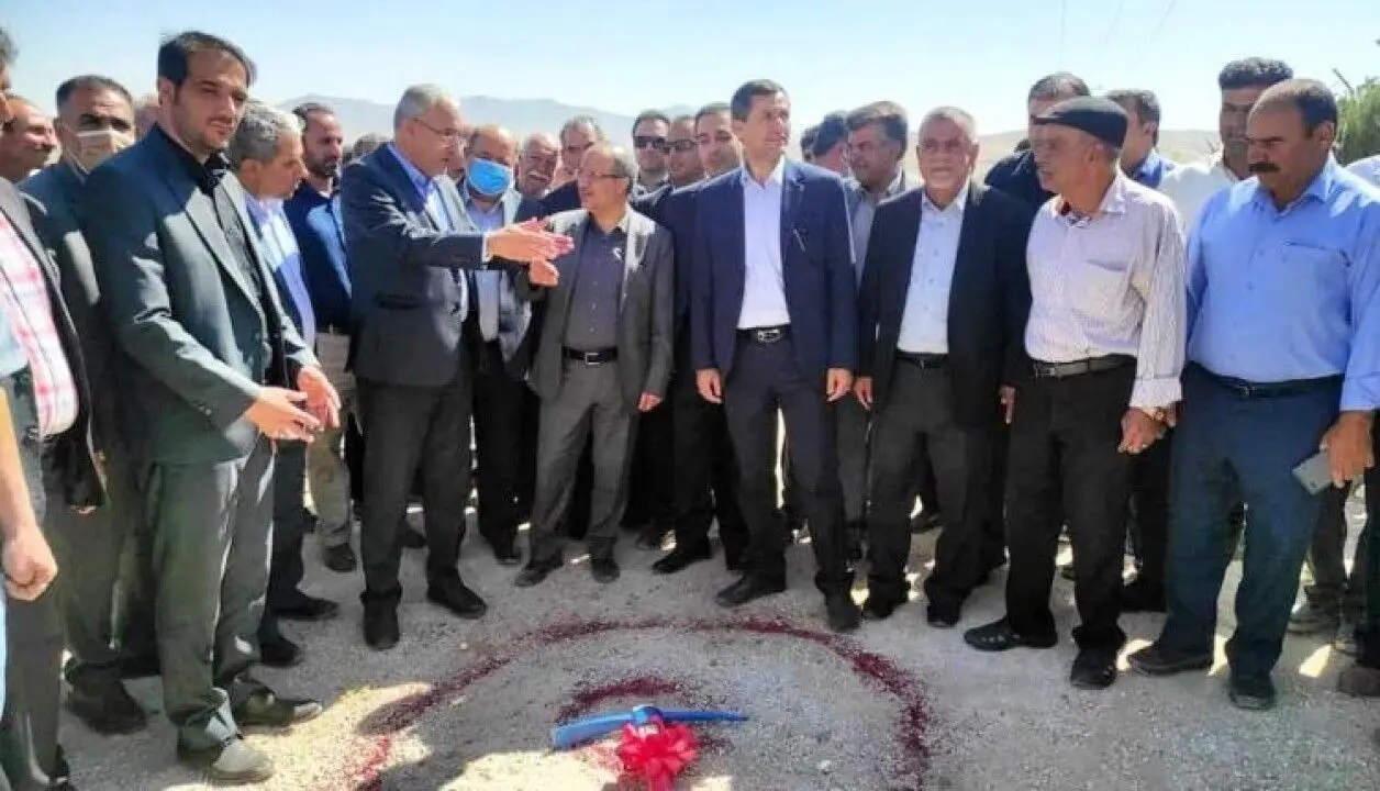 پروژه برق رسانی به معادن شاقز الیگودرز کلنگ زنی شد؛ سرمایه گذاری ۱۴۰ میلیارد ریالی ایمیدرو