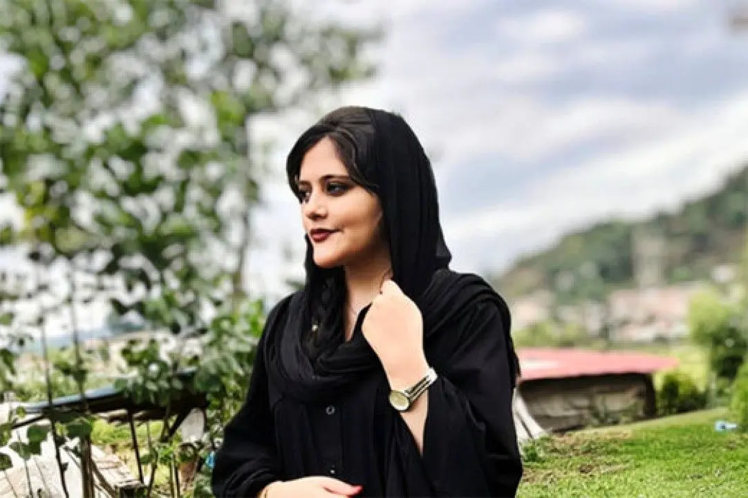 شایعه باونکردنی در مورد مرگ مهسا امینی | اولین لحظه باز کردن کفن مهسا امینی