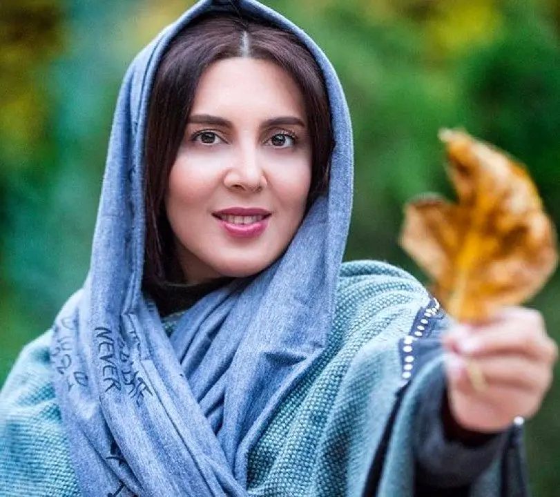 شباهت عجیب لیلا بلوکات به خواهرزادهاش | چشم تو چشم شدن لیلا بلوکات با خواهرزاده بانمکش