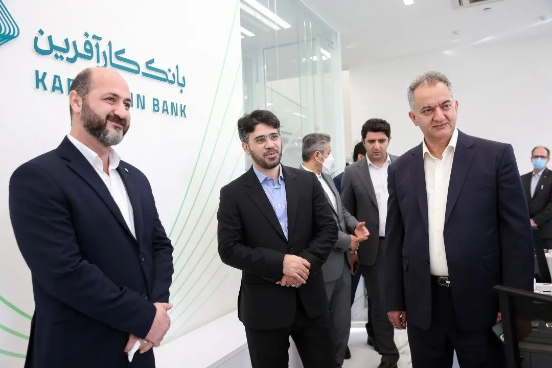 افتتاح جدیدترین شعبه بانک کارآفرین در شهر تهران