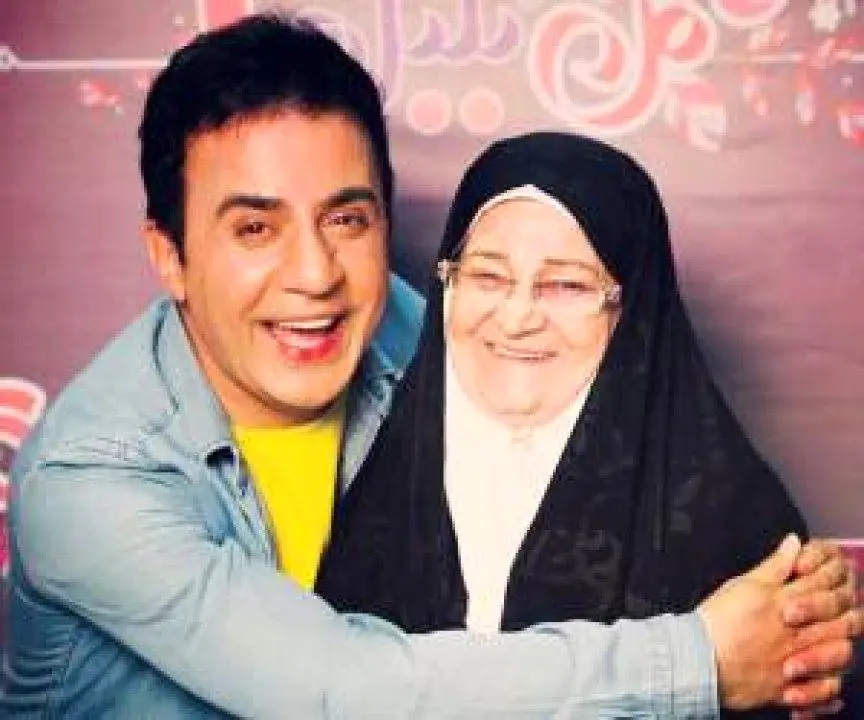 عزاداری مادر عموپورنگ برای پسرش | آواز سوزناک ننه نقلی برای پسر مرحومش