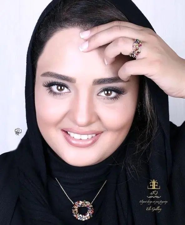 عکس عروسی پر زرق‌وبرق نرگس محمدی لو رفت | خوشحالی همسر نرگس محمدی از ازدواجش