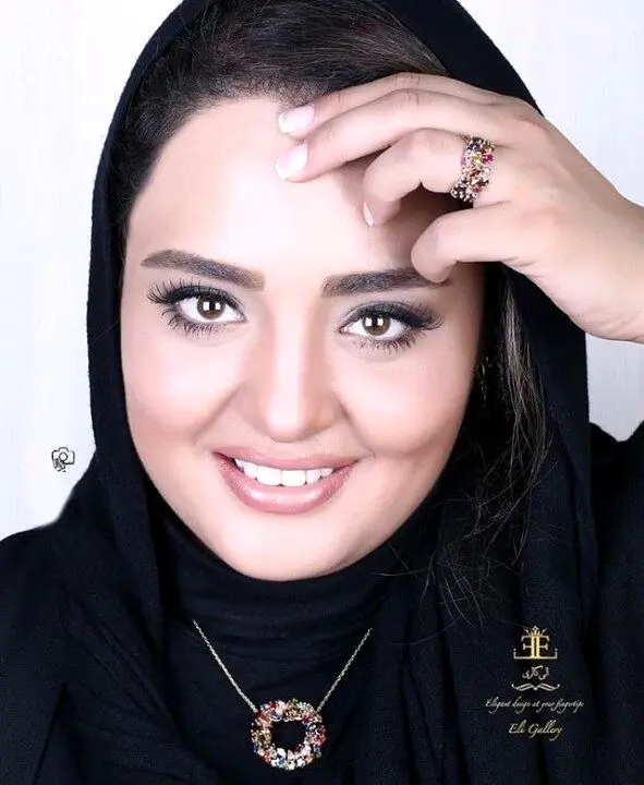 عکس جدید خواهر نرگس محمدی با بازیگر خوش چهره | صمیمیت خواهر نرگس محمدی حاشیه‌ساز شد