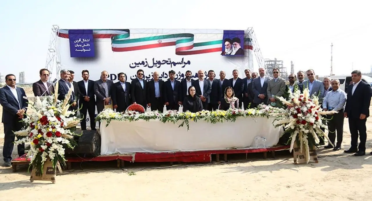 آغاز عملیات اجرایی یکی از کاملترین پروژههای پتروشیمی کشور در بانک کارآفرین
