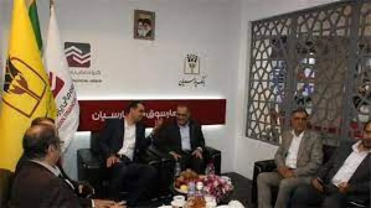 رونق چهارسوق مالی پارسیان در اولین روز نمایشگاه