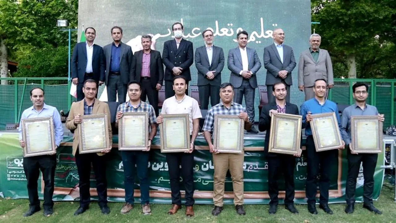 صنعت كشور مدیون مدرسان فولاد مباركه خواهد بود