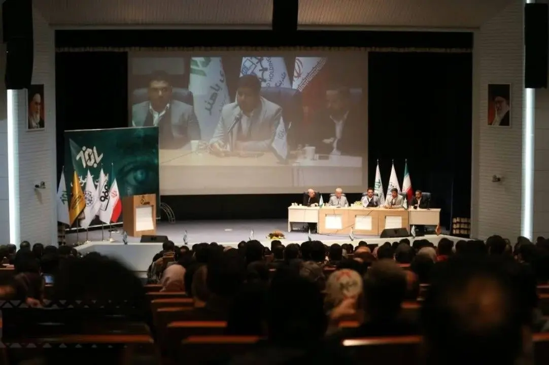 کنفرانس چشم انداز بازار سرمایه ۱۴۰۲، به ابهام سرمایه گذاران بورسی پاسخ داد