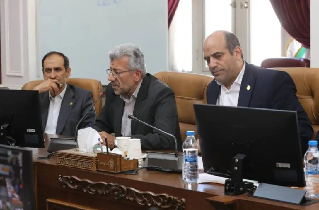 تاکید بر سرعت بخشی به جذب منابع در همایش بررسی عملکرد ادارات امور شعب منطقه دو کشور