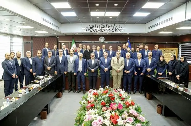 نخستین همایش علمی پژوهشی باشگاه پژوهان بانک سپه برگزار شد
