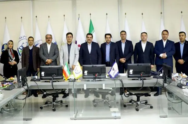 بانک رفاه کارگران حامی تولید ملی است

