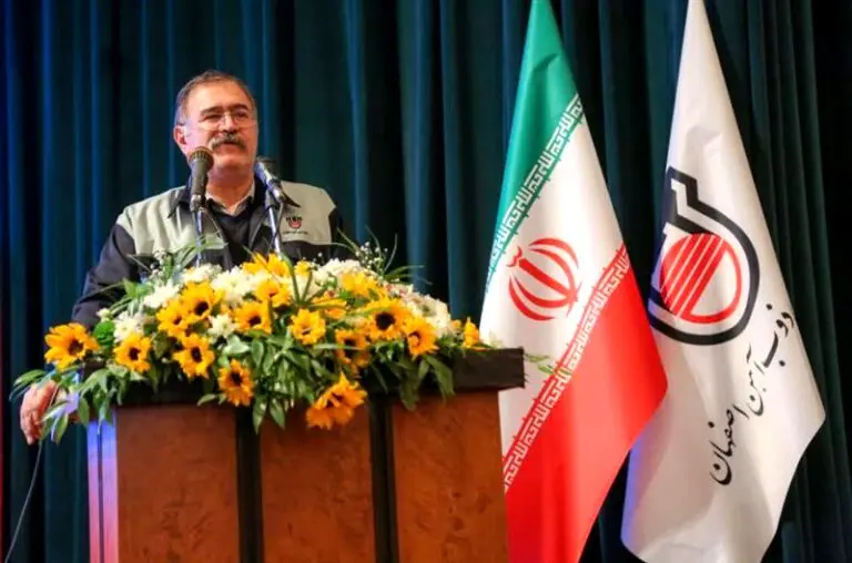 لزوم همدلی و تلاش جهادی کارکنان برای بهبود شرایط ذوب‌آهن اصفهان
