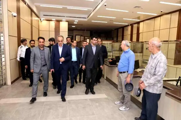 بازدید مدیرعامل بانک توسعه تعاون از روند آماده سازی و تجهیز ساختمان خدامی
