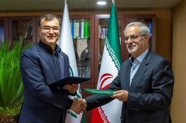 امضای تفاهم نامه بیمه البرز و گروه بین‌المللی آباد راهان پارس
