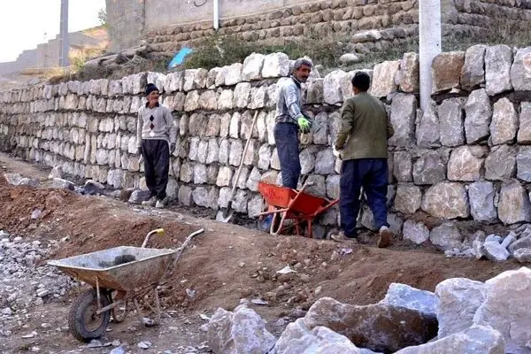 مجتمع مس سونگون حلقه پیوند آبادانی در روستای‌های ورزقان
