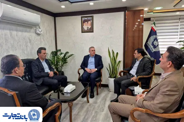 تاکید قائم مقام مدیرعامل بر تداوم خدمت‌رسانی به مشتریان در بازدید از معاونت استان‌ها و شبکه فروش
