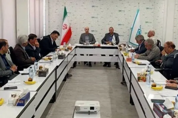 بازنشستگان شایسته دریافت خدمات بیمه درمانی مطلوب هستند