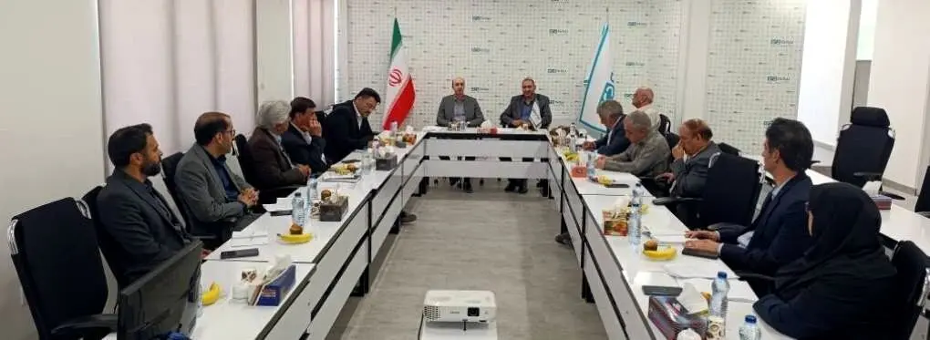 بازنشستگان شایسته دریافت خدمات بیمه درمانی مطلوب هستند