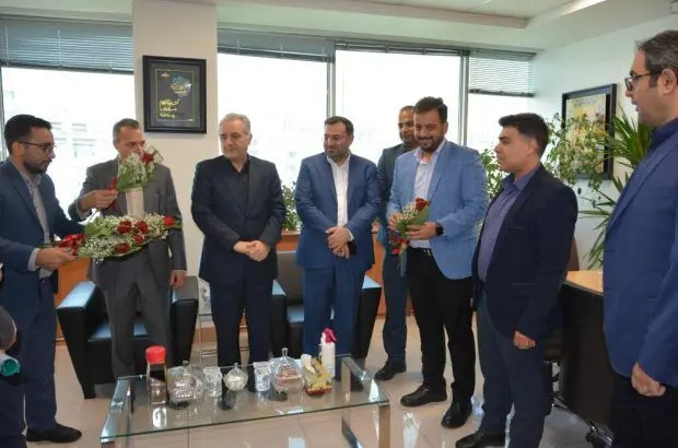 پرداخت وام ۵۰۰ میلیون ریالی بدون ضامن در موسسه اعتباری ملل
