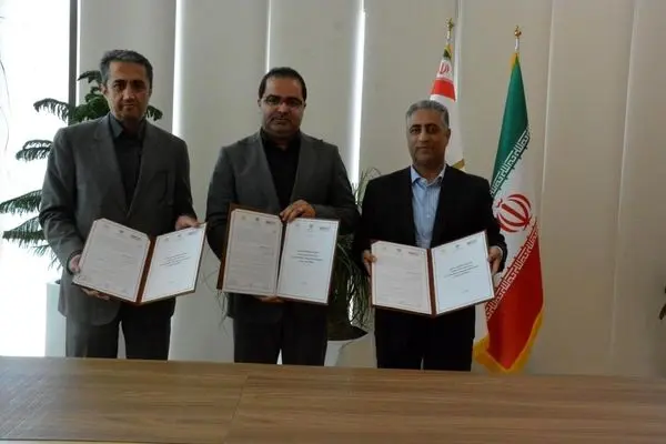 امضای تفاهم‌نامه سه‌جانبه میان وزارت صنعت، معدن و تجارت، ایمیدرو و بانک صنعت و معدن
