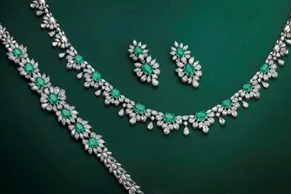 معرفی جواهر فروشی های لوکس با قابلیت خرید آنلاین