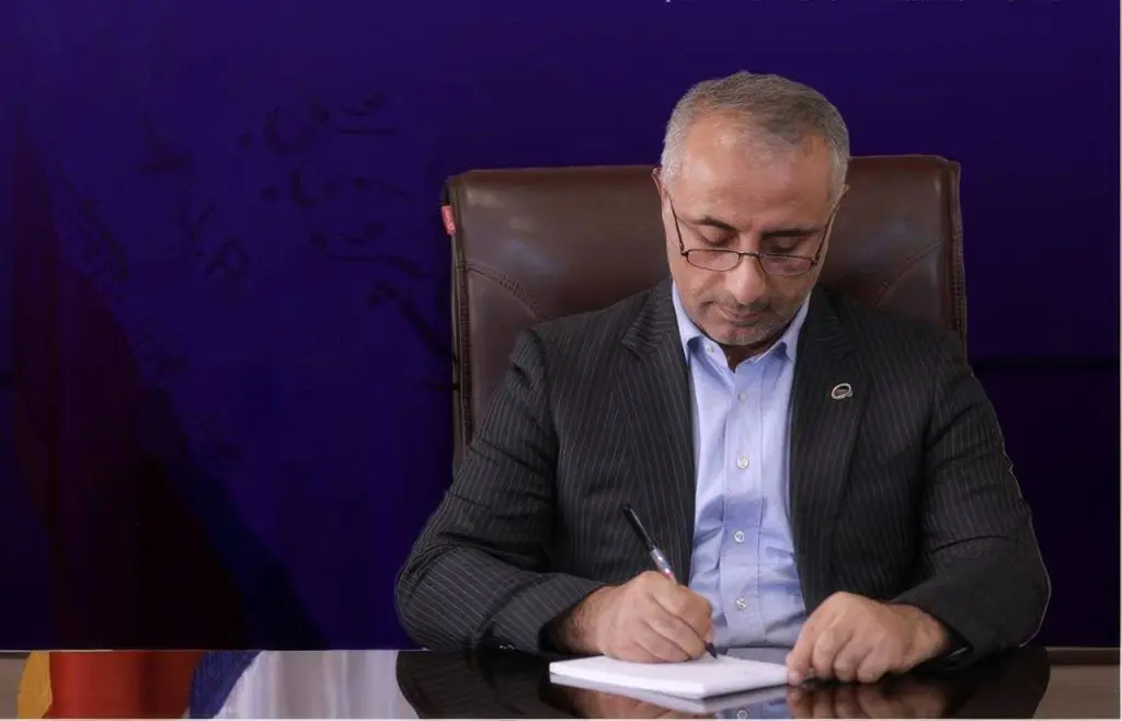 پیام تبریک مدیرعامل پتروشیمی بندرامام به مناسبت روز روابط عمومی

