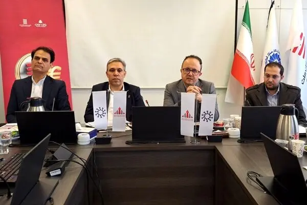 فرآیند پذیره‌نویسی صندوق‌های ارزی پس از طی مراحل اجرایی و اخذ مجوزهای لازم آغاز می‌شود
