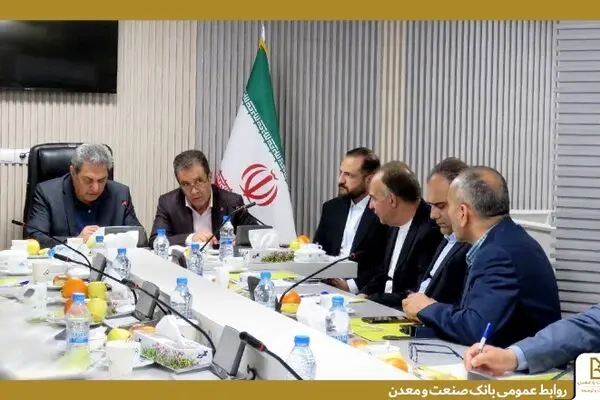 آغاز فصل جدید همکاری میان بانک صنعت و معدن و خانه صمت خراسان رضوی/پرداخت ۱۶ هزار میلیارد ریال تسهیلات به صنایع این استان
