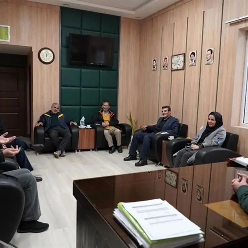 نشست رییس هیات مدیره بیمه دی و مدیران بنیاد شهید قزوین
