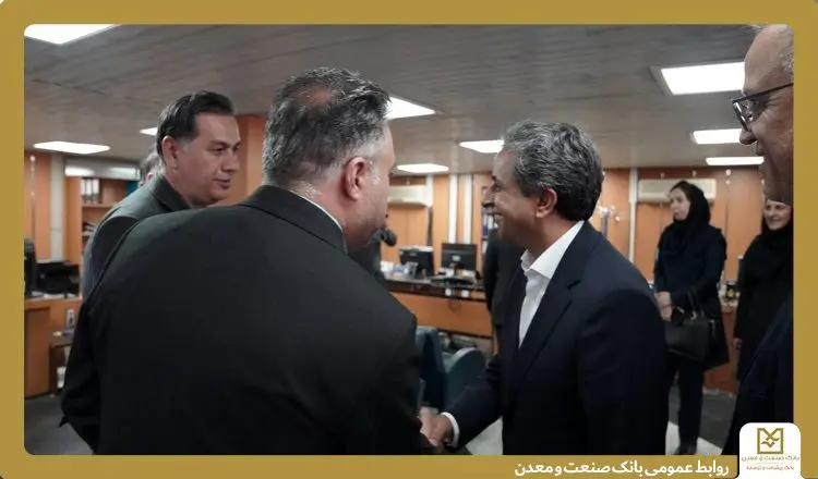 تأکید بر نقش تخصصی بانک صنعت و معدن در نوسازی صنایع
