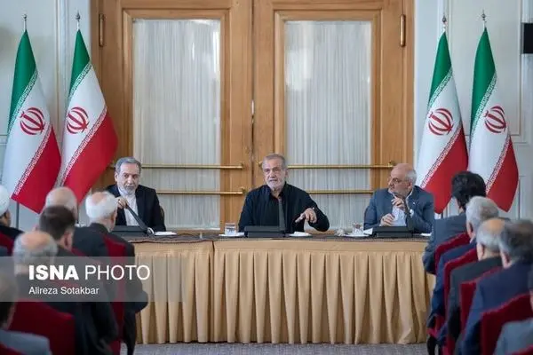 آمادگی پزشکیان برای سفر به افغانستان
