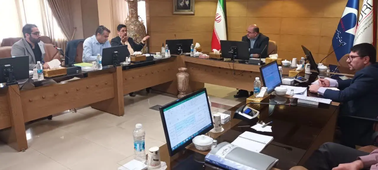 کریم‌نژاد: در حوزه صنعت و معدن با تقویت پدافند سایبری با تهدیدات مقابله کنیم
