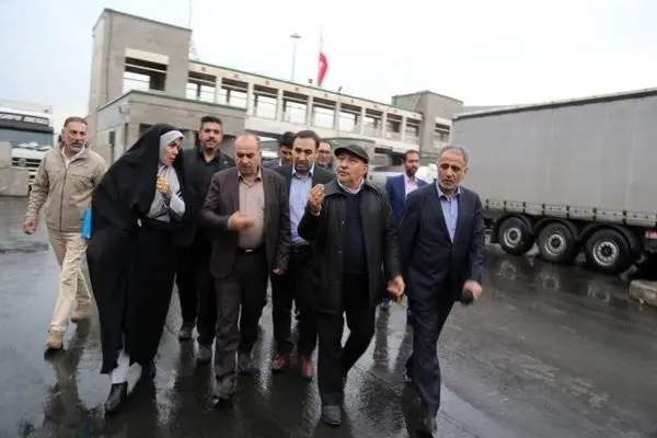بازدید مدیرکل امور مرزی وزارت کشور از گمرک بازرگان
