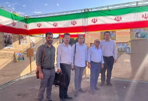 برگزاری نمایشگاه عکس هفته دفاع مقدس در شرکت فولاد امیرکبیر کاشان