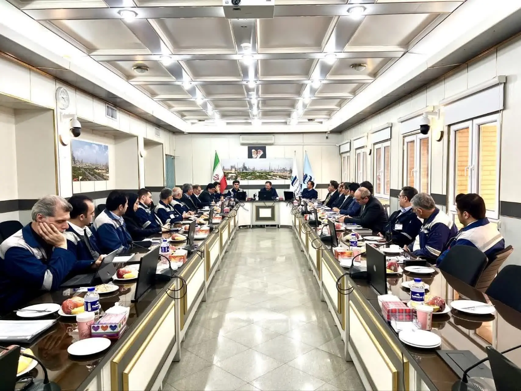 پایش جامع فرآیندها در پتروشیمی تبریز؛ تأکید بر توانمندی نیروی انسانی و ظرفیت‌های عملیاتی
